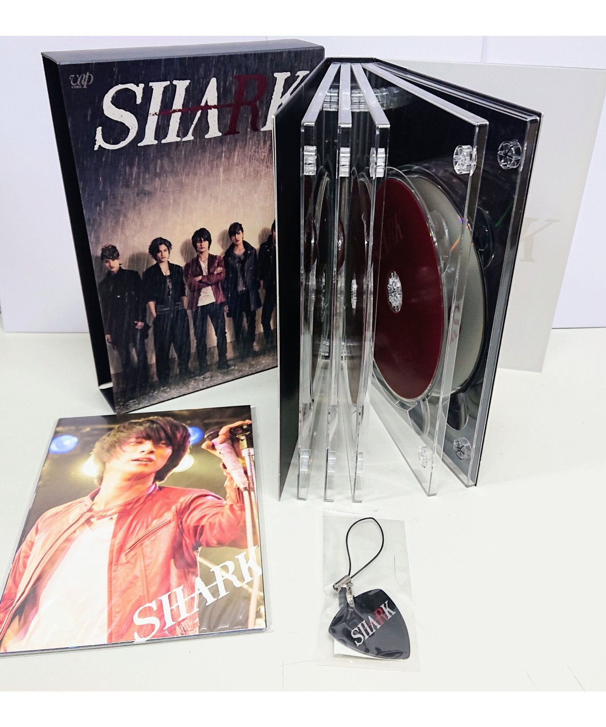 美品 SHARK シャーク DVD-BOX 豪華版〈初回限定生産・5枚組〉付属〇山下リオ