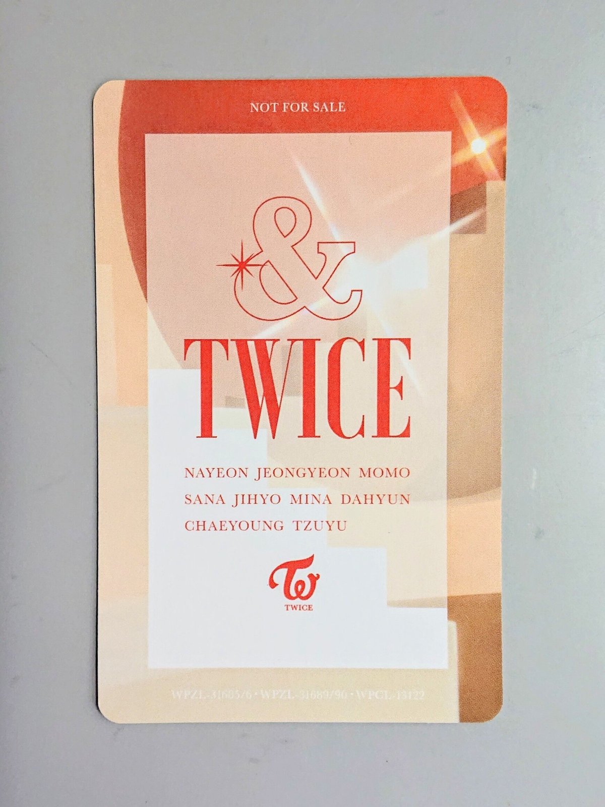 TWICE &TWICEハイタッチ券 トレカ ◇ナヨン   K BOOKS K POP館
