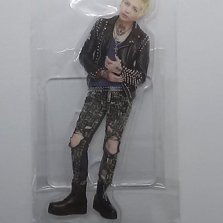 浅沼晋太郎　アクスタ　カレンダー　缶バッジセット 浅沼晋太郎アクスタセット - メルカリ