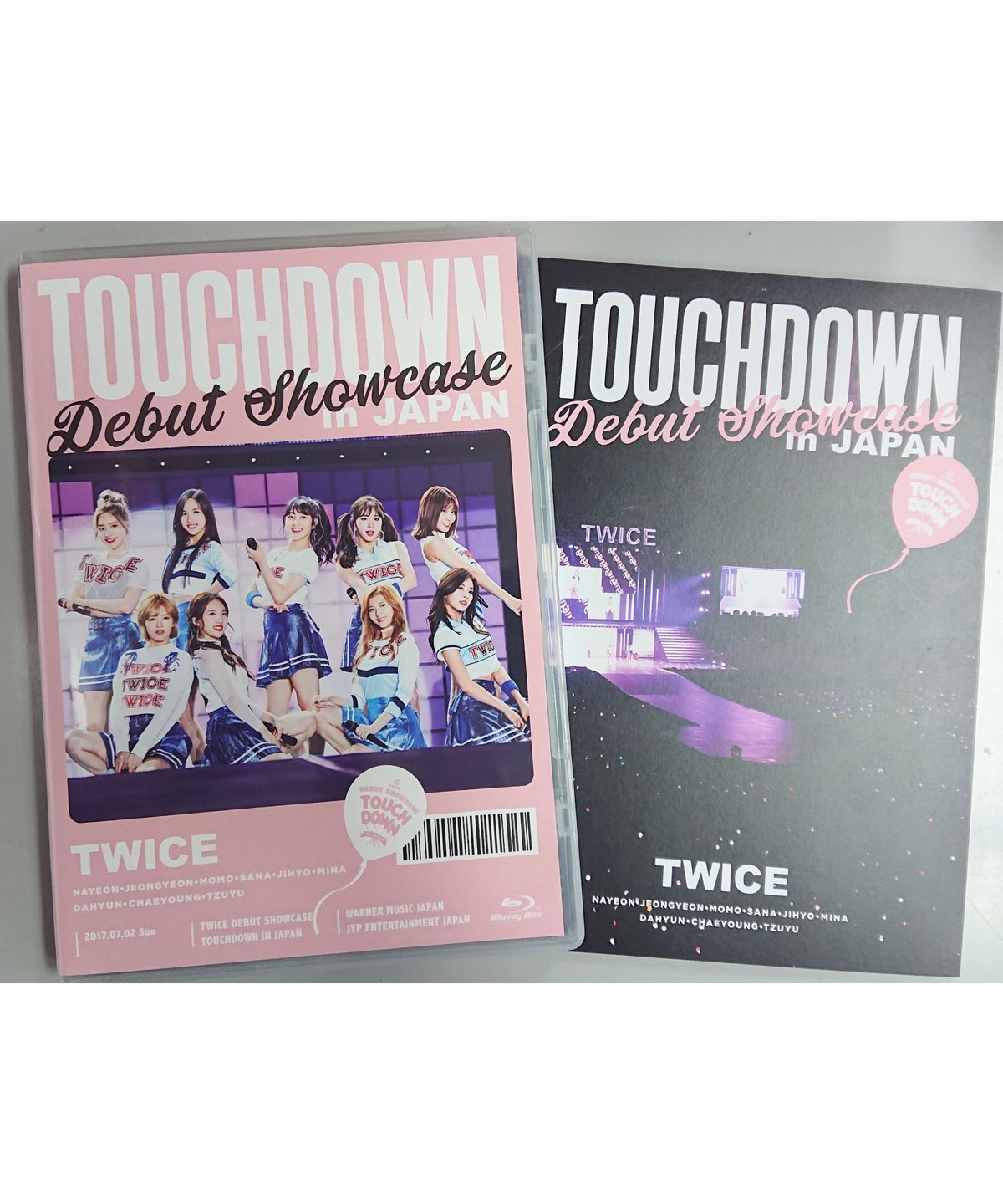 TWICE Debut Showcase TOUCHDOWN in JAPAN… - ミュージック
