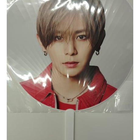 Ryosuke Yamada RED Tシャツ ビジュアルカード アクスタ Ryosuke Yamada RED Tシャツ ビジュアルカード アクスタ Amazon
