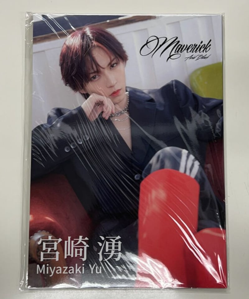 宮崎湧 カレンダー フォトブック KinCrossWorld SMILOOP 宮崎湧 KinCrossWorld フォトブック | K-BOOKS K-POP館 アイドル