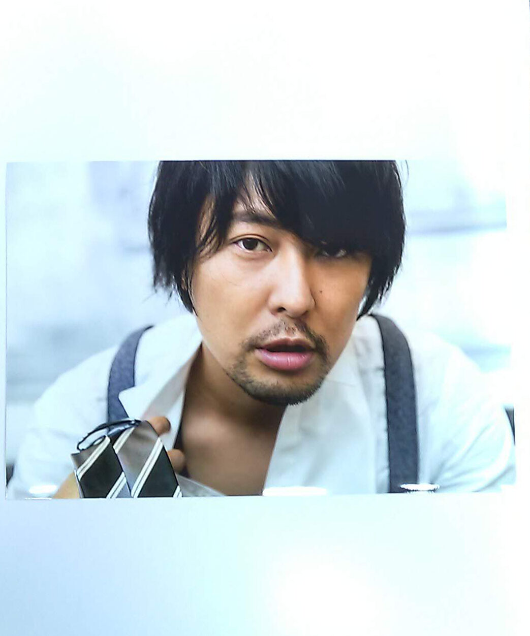 吉野裕行 声優・吉野裕行と読書会 ビッグブロマイド ネクタイ③ | K