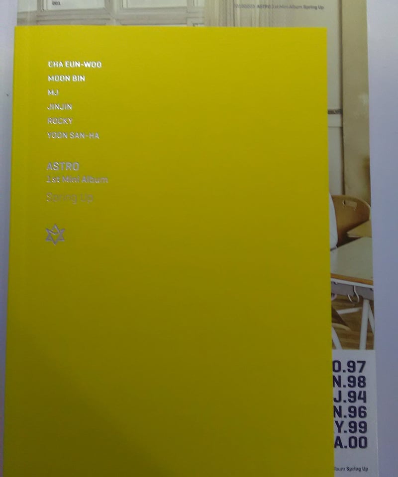 ASTRO 1st Mini Album Spring Up | K-BOOKS K-POP...