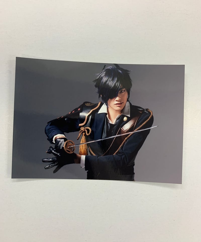 刀剣乱舞 無双 ブロマイド 燭台切光忠 燭台切光忠｜『刀剣乱舞無双』公式サイト