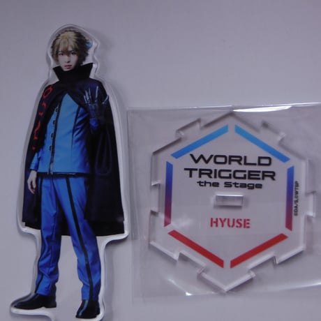 ヒュース | STORES