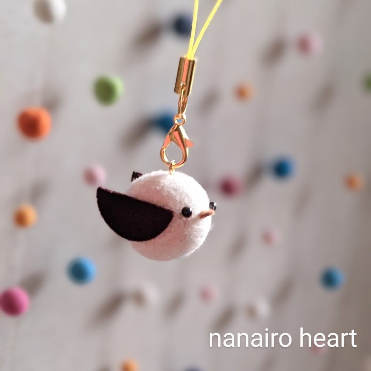 まんまるシマエナガのストラップ | nanairo heart gallery