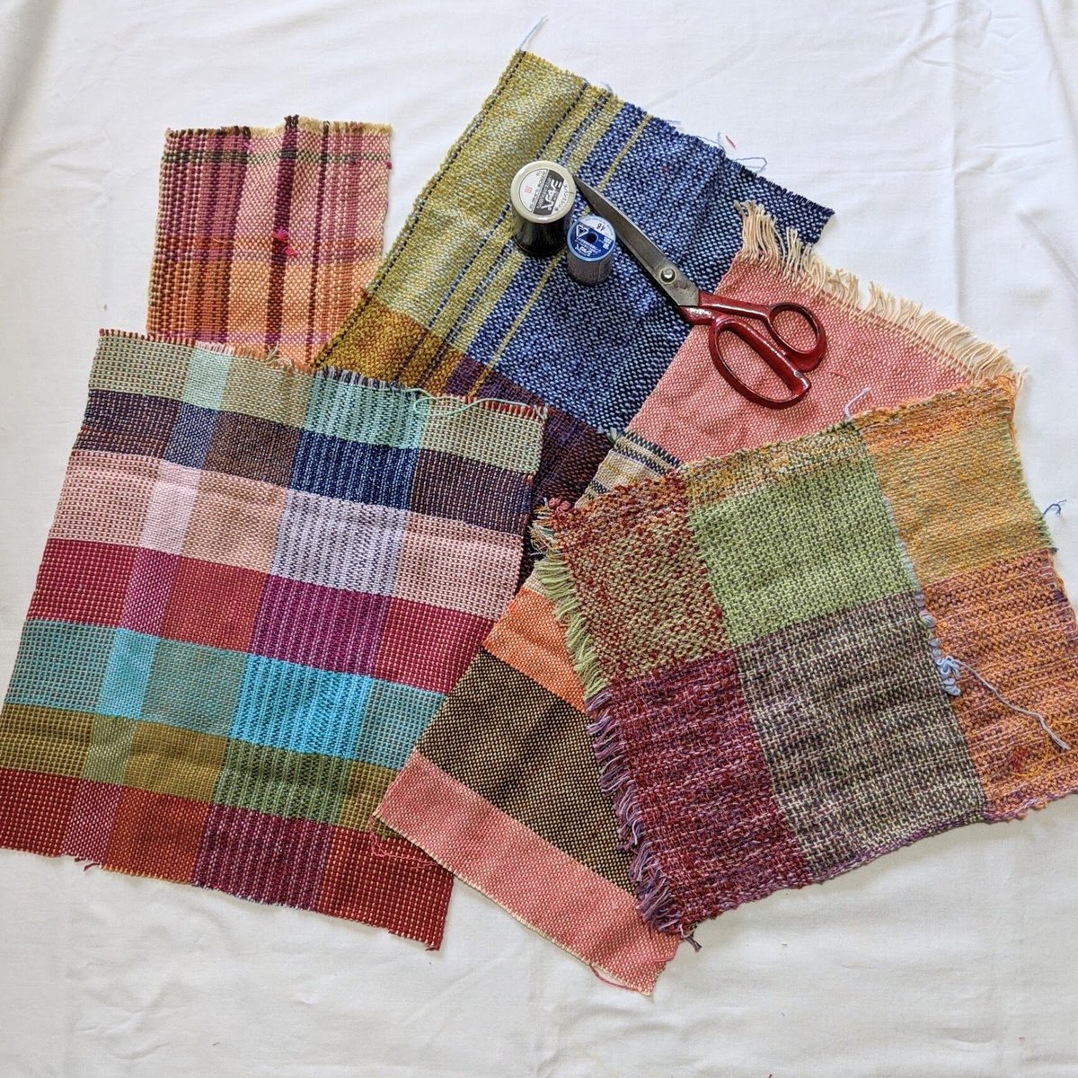 もっと使える！さをり織り生地のはぎれパック （L） | nanairo heart