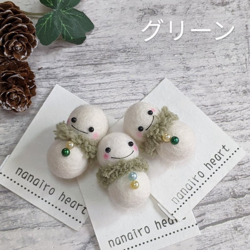 雪だるまのブローチ | nanairo heart gallery