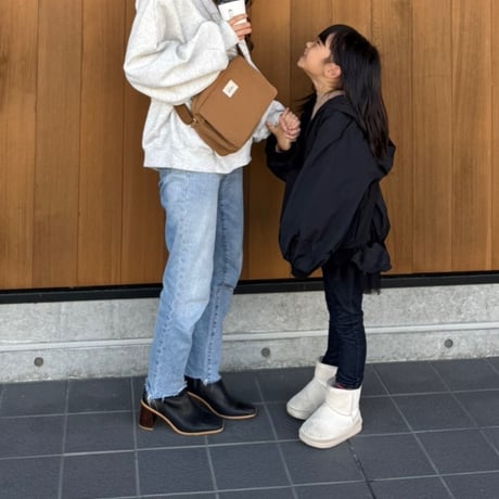 多機能ショルダーバック