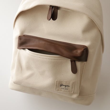 Premium backpack（ｷｯｽﾞ）
