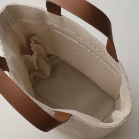 HARD CANVAS BAG