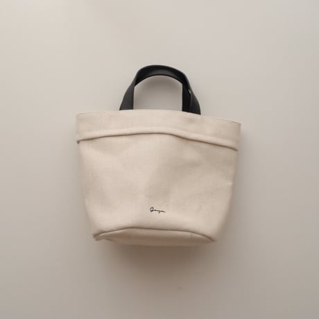 HARD CANVAS BAG