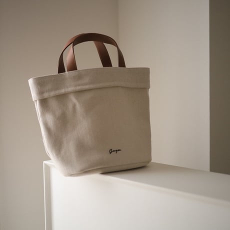 HARD CANVAS BAG