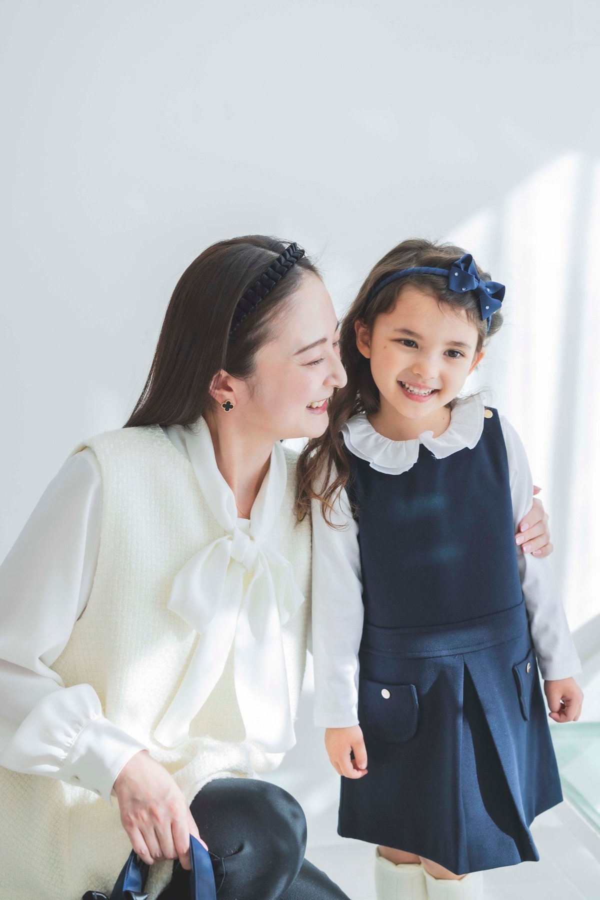 値下げ‼️ROGER VIVIER ピンク ヘアバンド ベルベット