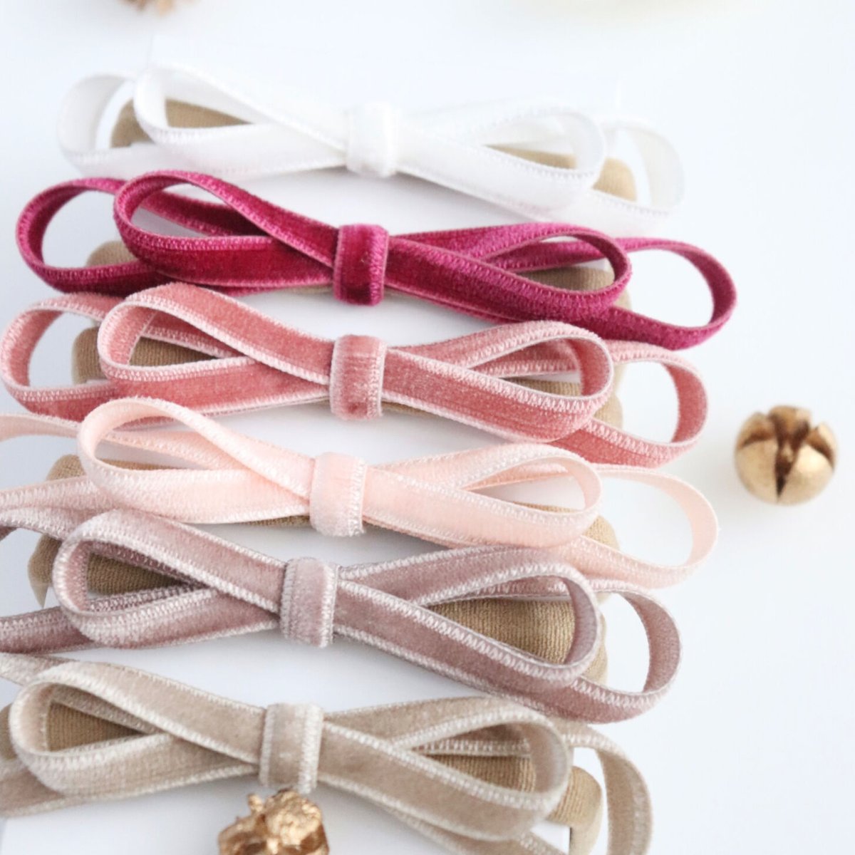 Velvet ribbon hair band