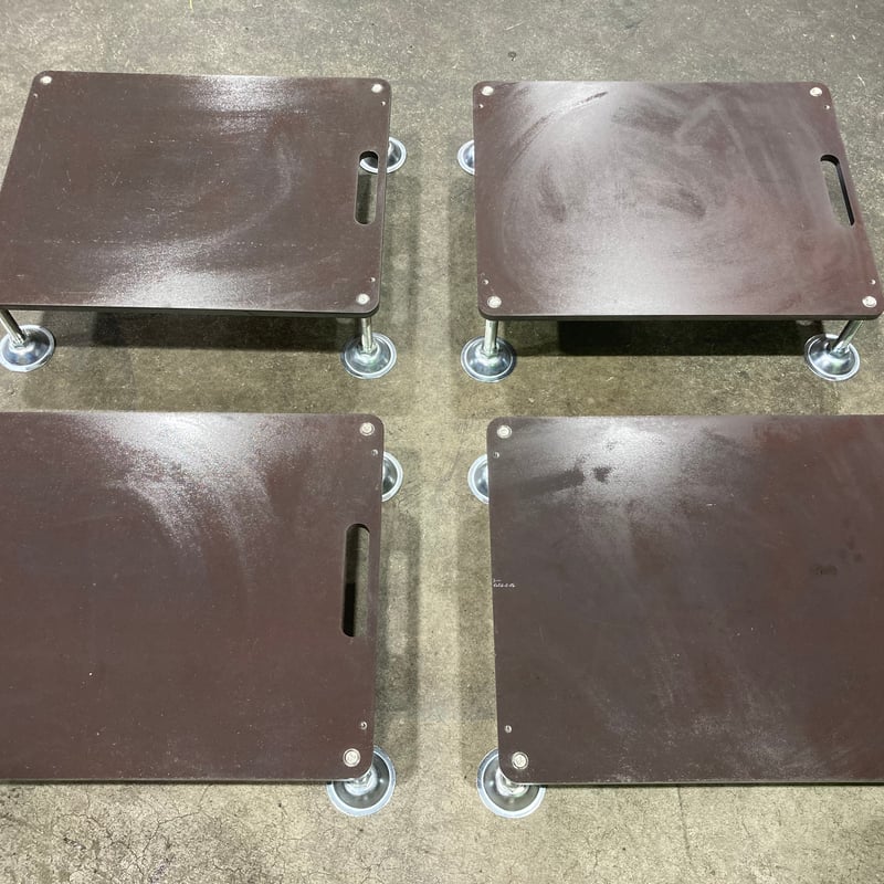 アライメント測定器具用定盤 4台セット ホイールアライメント/調整式/水平だし アライメント測定器具用定盤 4台セット ホイールアライメント