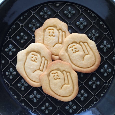 クッキー型　牡蠣パグ