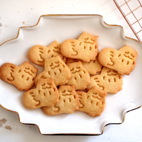 クッキー型　おねむりポメラニアン