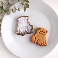 クッキー型　パグ座り