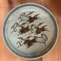 馬九行く絵皿