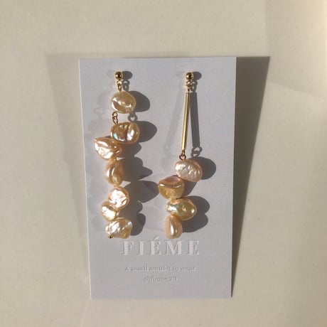 ピンクバロックパール　ロングアシンメトリーピアス/イヤリング/サージカルステンレス