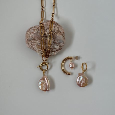 ［pink perl］mantel necklace