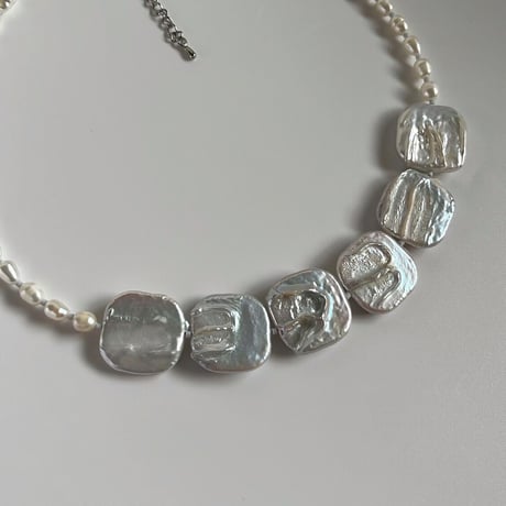 big pearl  necklace - 02