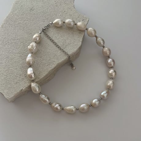 big pearl  necklace  - 03