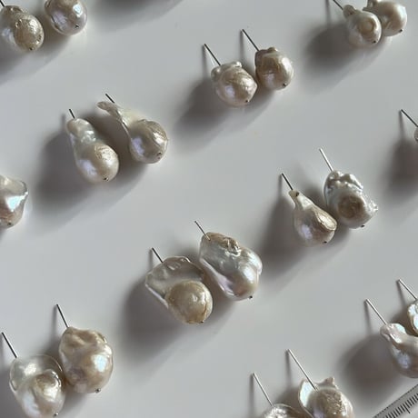 バロックパールピアス