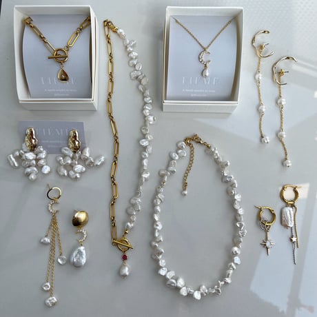 バロックパール　アシンメトリーロングピアス