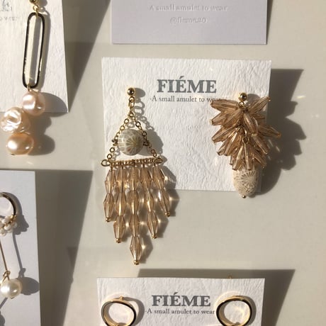 【菊花石】シャンデリア　アシンメトリーピアス/イヤリング/サージカルステンレス