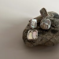 Baroque pearl pierce / earring