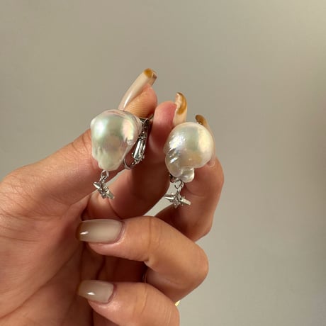 "Unique" star motif - pierce / earring
