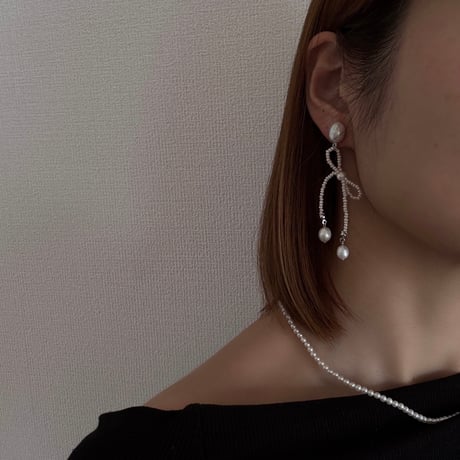 ［silver］ yui  - ribbon motif /  pierce earring