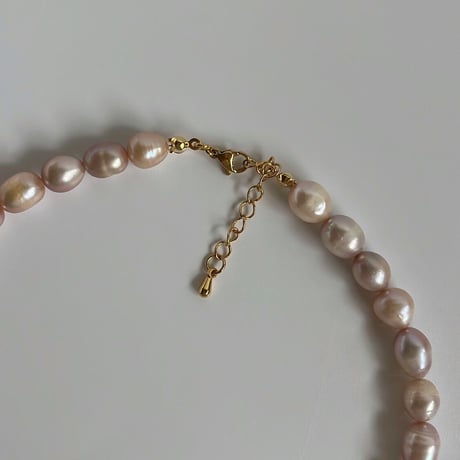 pink pearl necklace