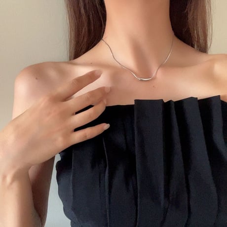 drop snake necklace
