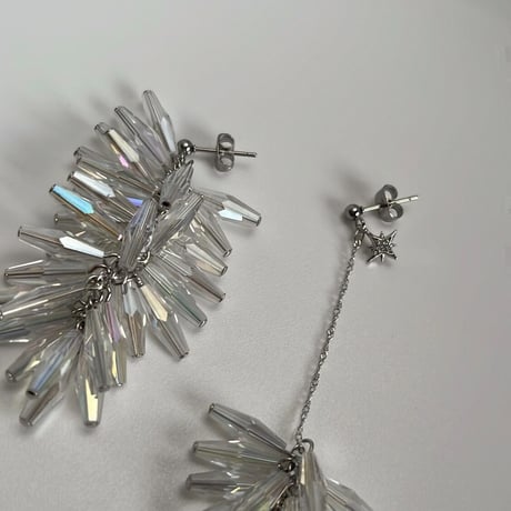 glas beads  -  asymmetry pierce /  earring