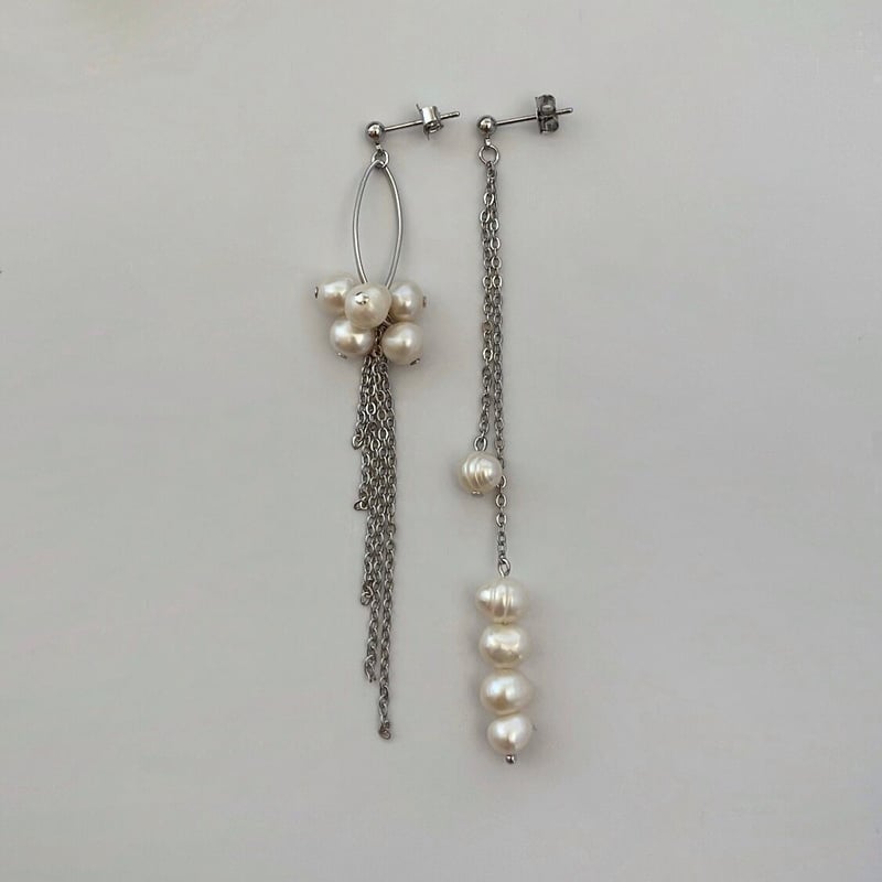 【さわこさま専用】ete パールロングチェーンピアス silver］淡水パール ロングチェーンピアス/イヤリング