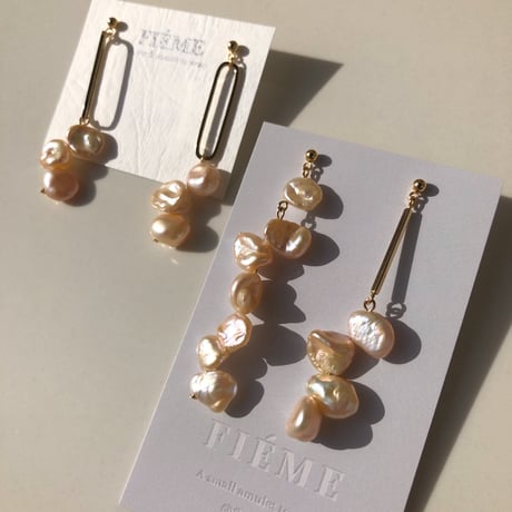 ピンクバロックパール　ロングアシンメトリーピアス/イヤリング/サージカルステンレス