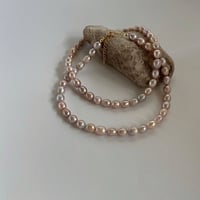 pink pearl necklace