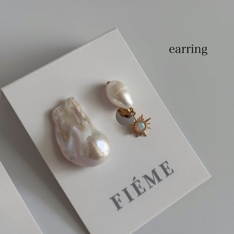 "Unique"  opal asymmetry pierce/earring