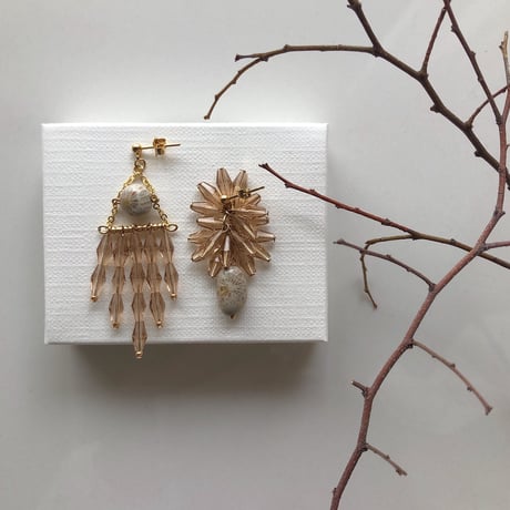 【菊花石】シャンデリア　アシンメトリーピアス/イヤリング/サージカルステンレス