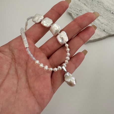 zirconia × waterpearl necklace