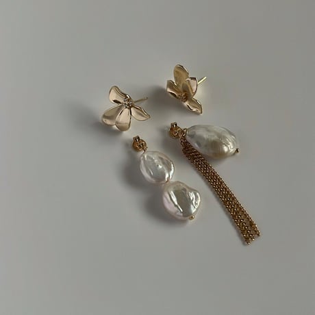 蘭の花　バロックパールピアス