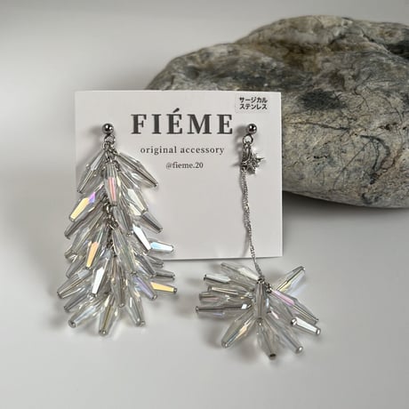 glas beads  -  asymmetry pierce /  earring