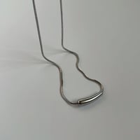 drop snake necklace