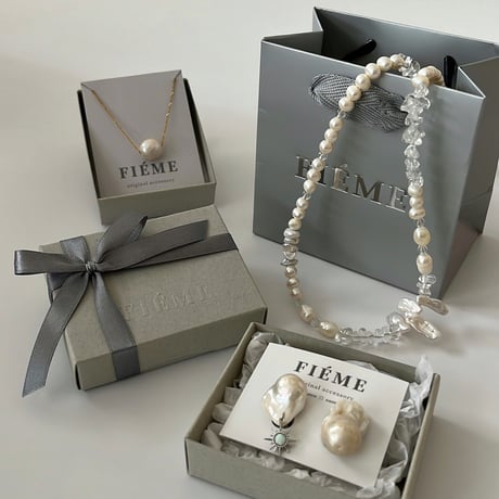 quartz   pearl  necklace