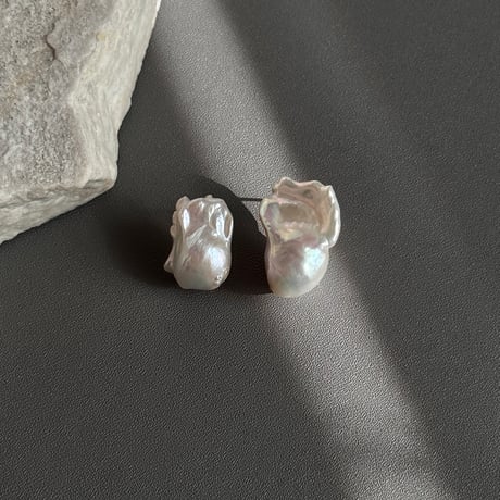 "Unique"  -  pierce