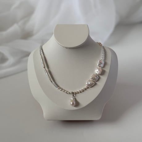zirconia × waterpearl necklace